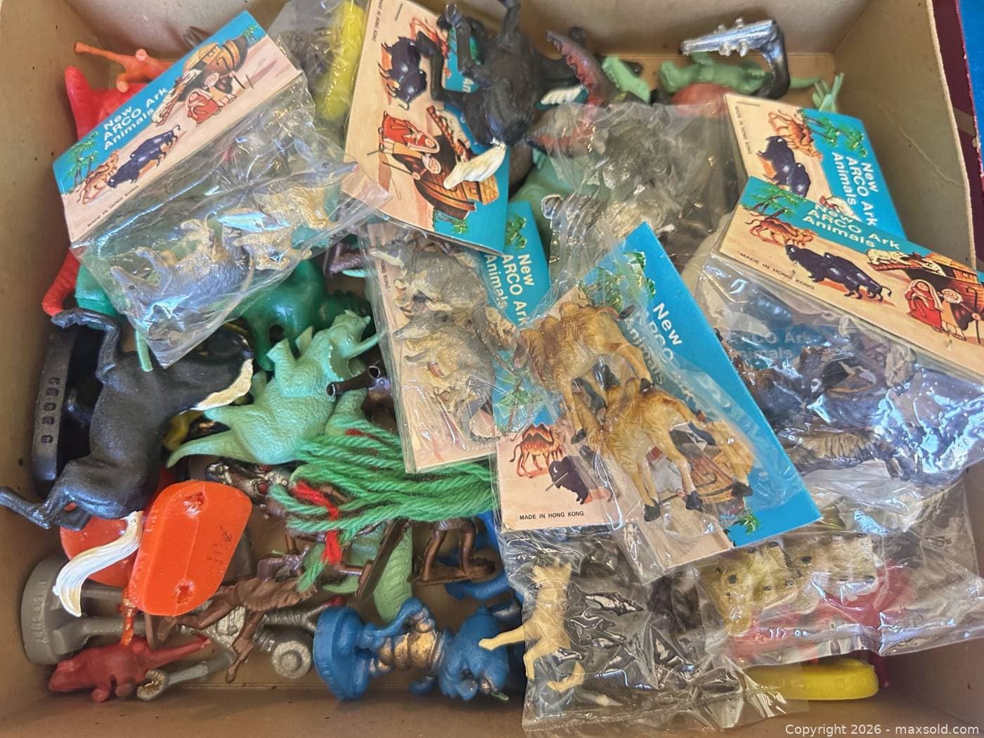 VTG Plastic Toys